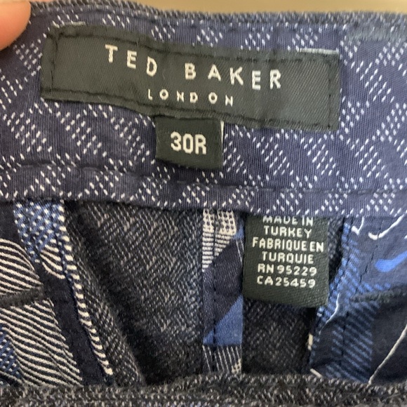 Ted Baker 30R Twill Weave Microprint Chino’s in Charcoal / Navy Lapaz - Picture 6 of 15